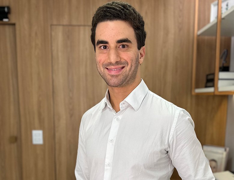 Dr. Matheus Mota Soares